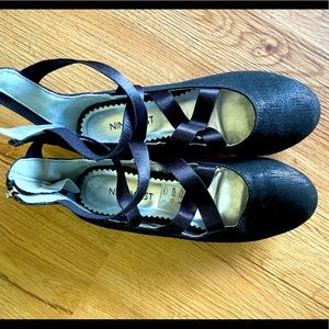 Nine West Girl’s Felicia Black Ballet Flats